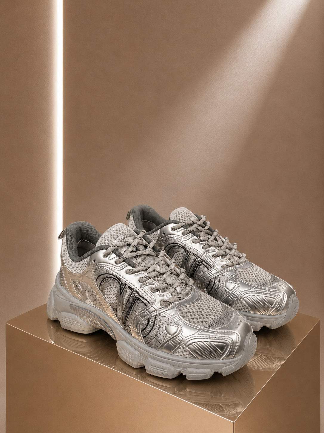 Sneakers Select – Chrome
