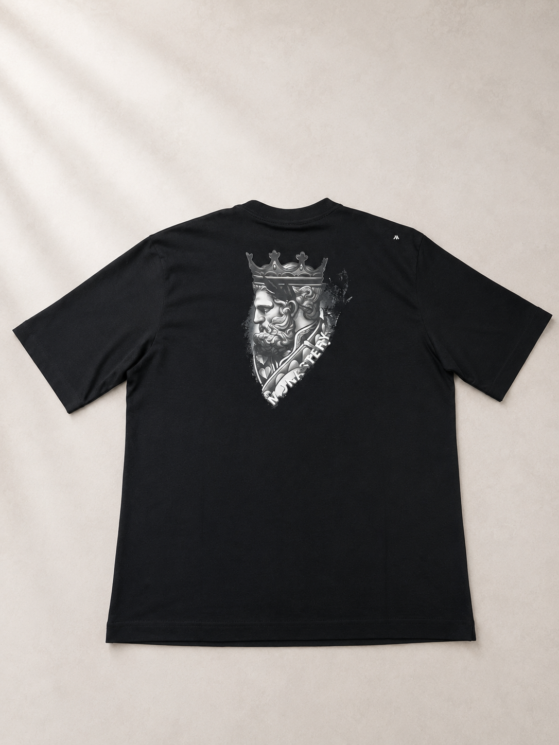 Camisetas negra monastery oversize