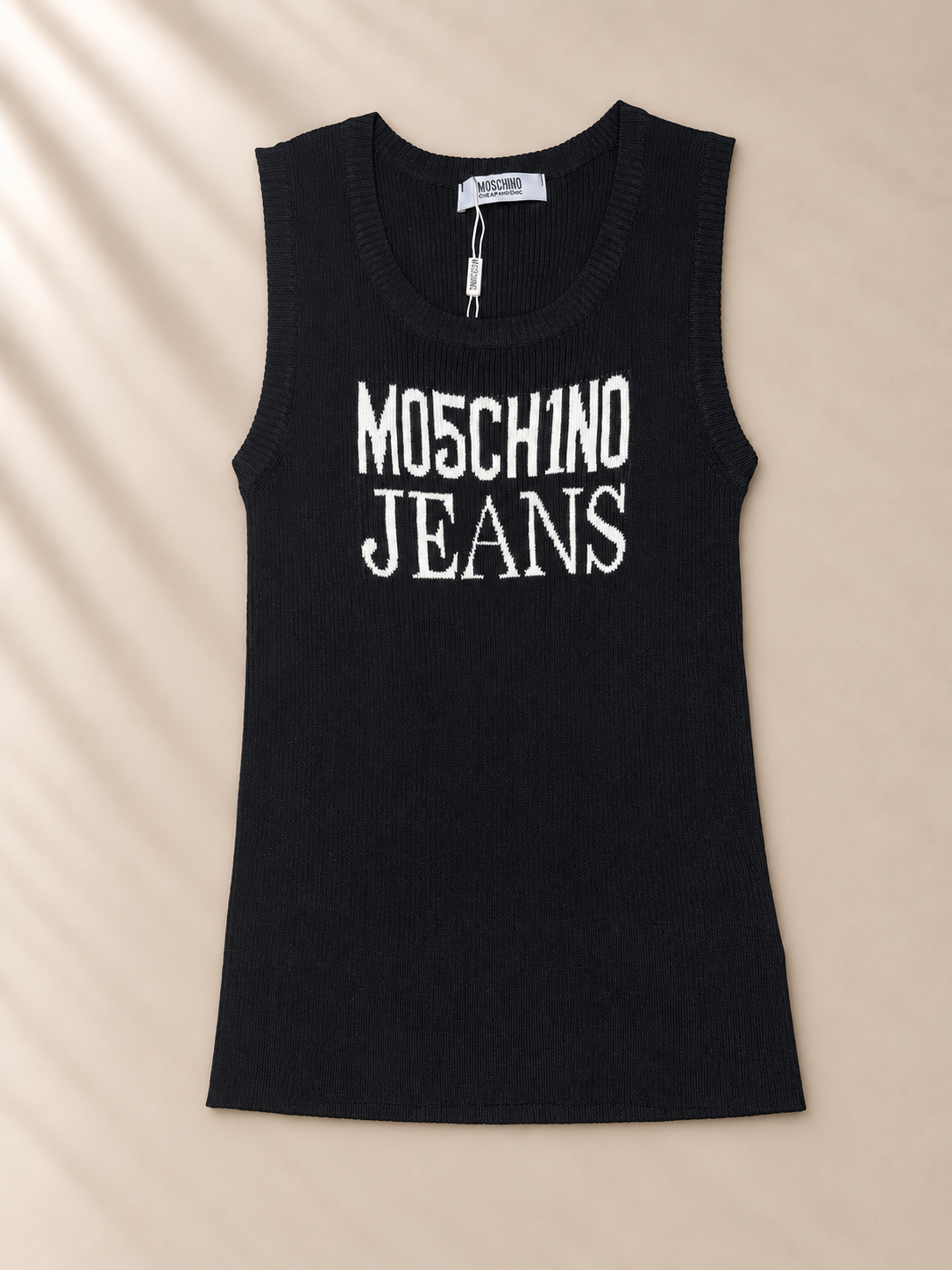 Camiseta Sin Mangas Negra Knit