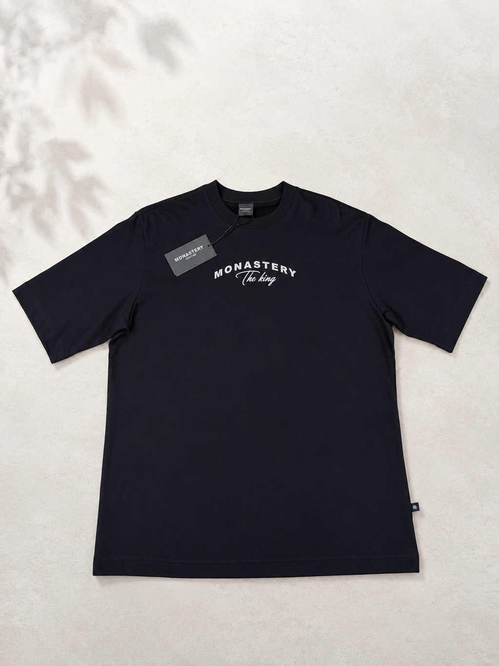 Camisetas negra monastery oversize