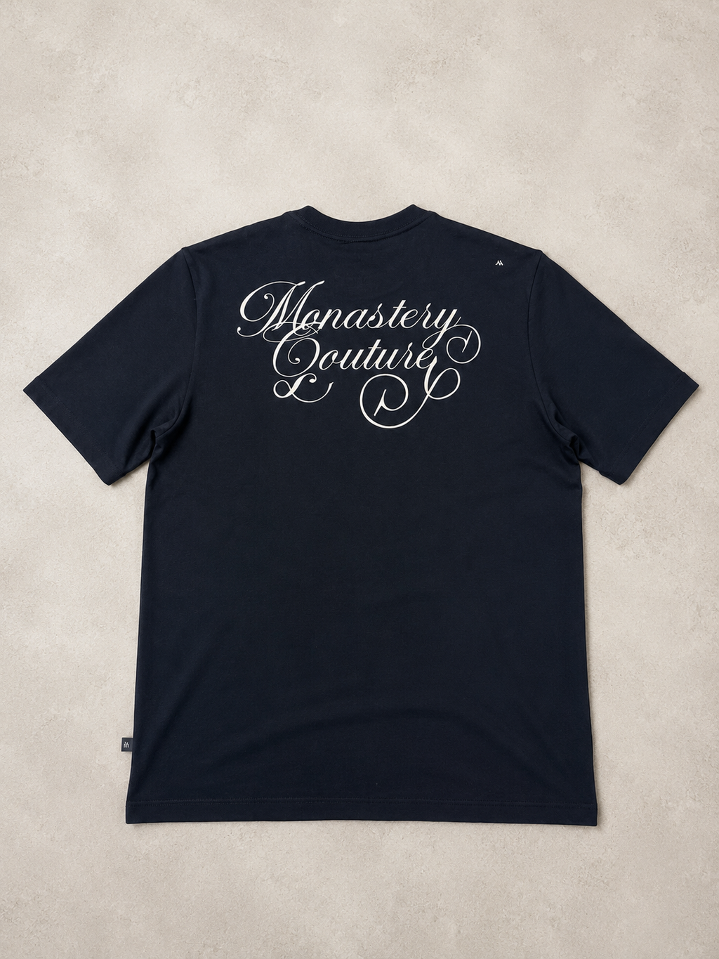 Camiseta negra monastery