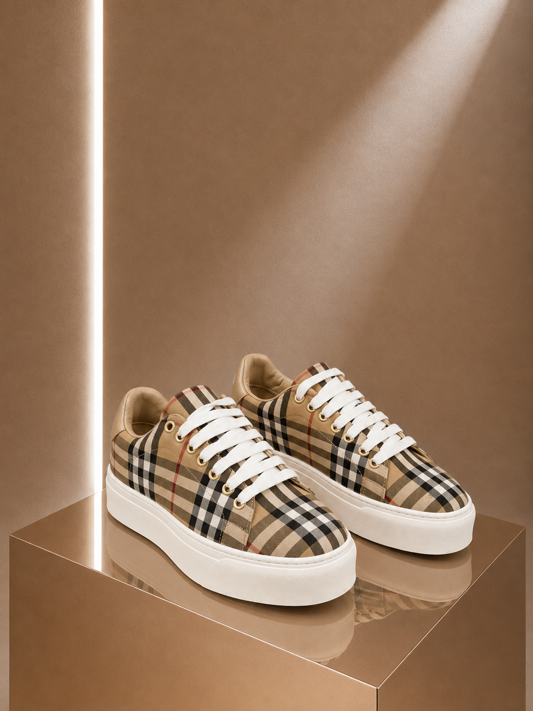 Sneakers Select – Camel Check