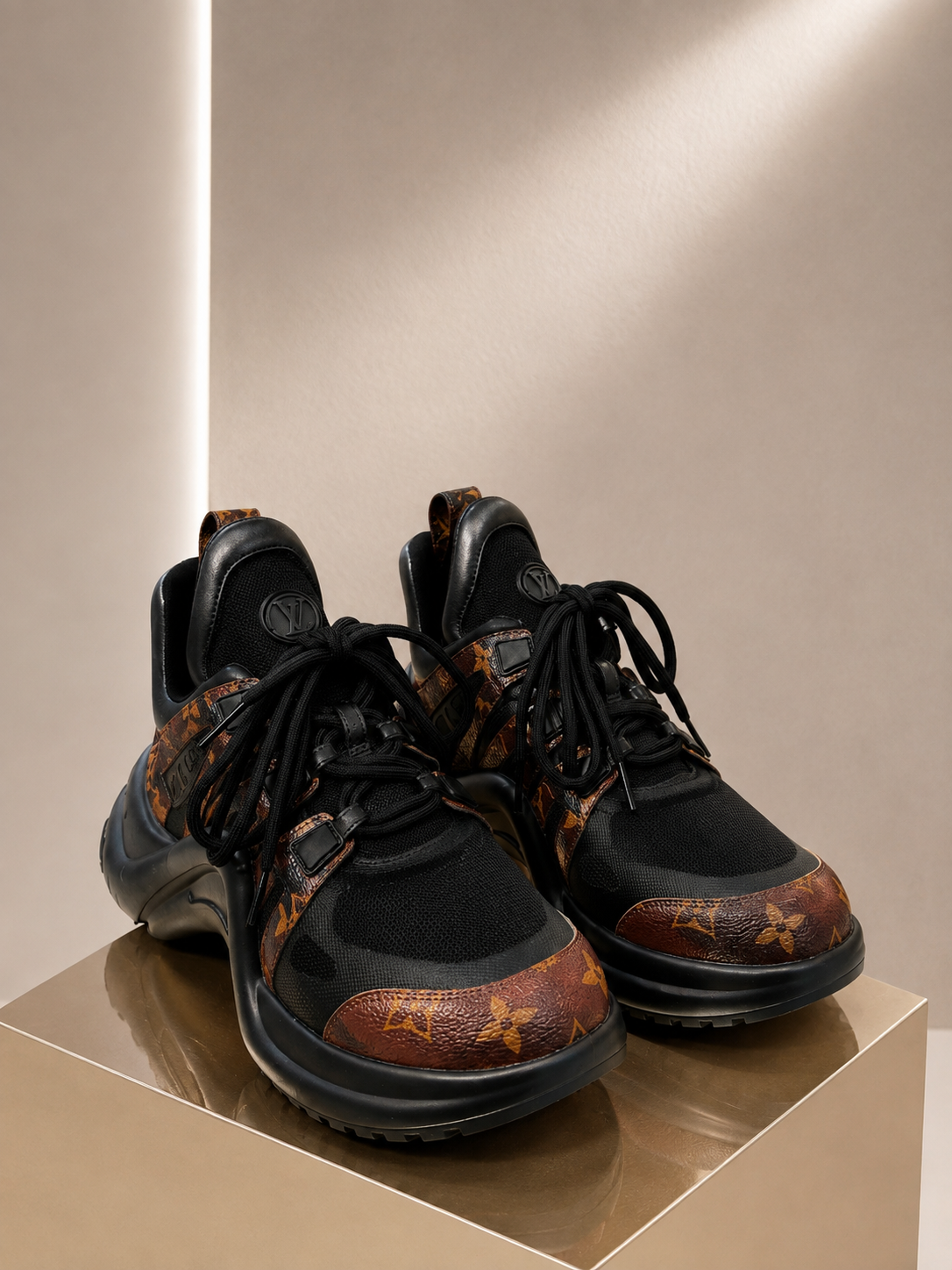 Sneakers Select – Negro & Café